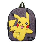Pokémon Pikachu 3D Rucksack in Grau – Vorderansicht des Rucksacks mit plastischem Pikachu-Motiv auf grauem Hintergrund, geeignet für TCG-Fans und Kinder